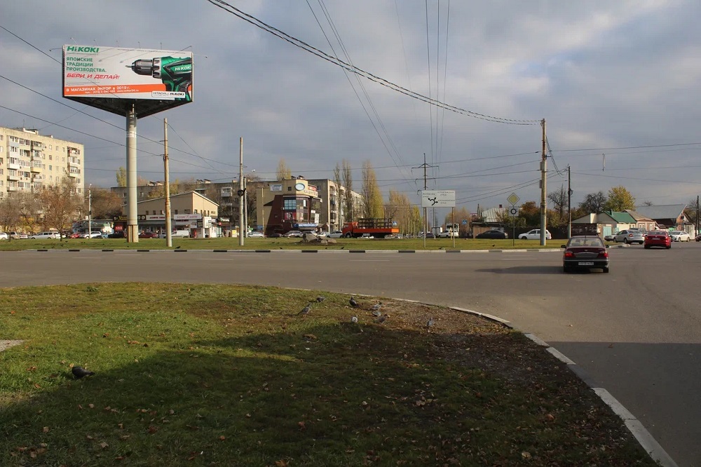 Фотография рекламного носителя, тип: Суперсайт 5x12, адрес: Краснознаменная ул. Х Матросова ул. Х Острогожская ул., Воронеж, Воронежская область, Россия. Сторона A2 №1058346