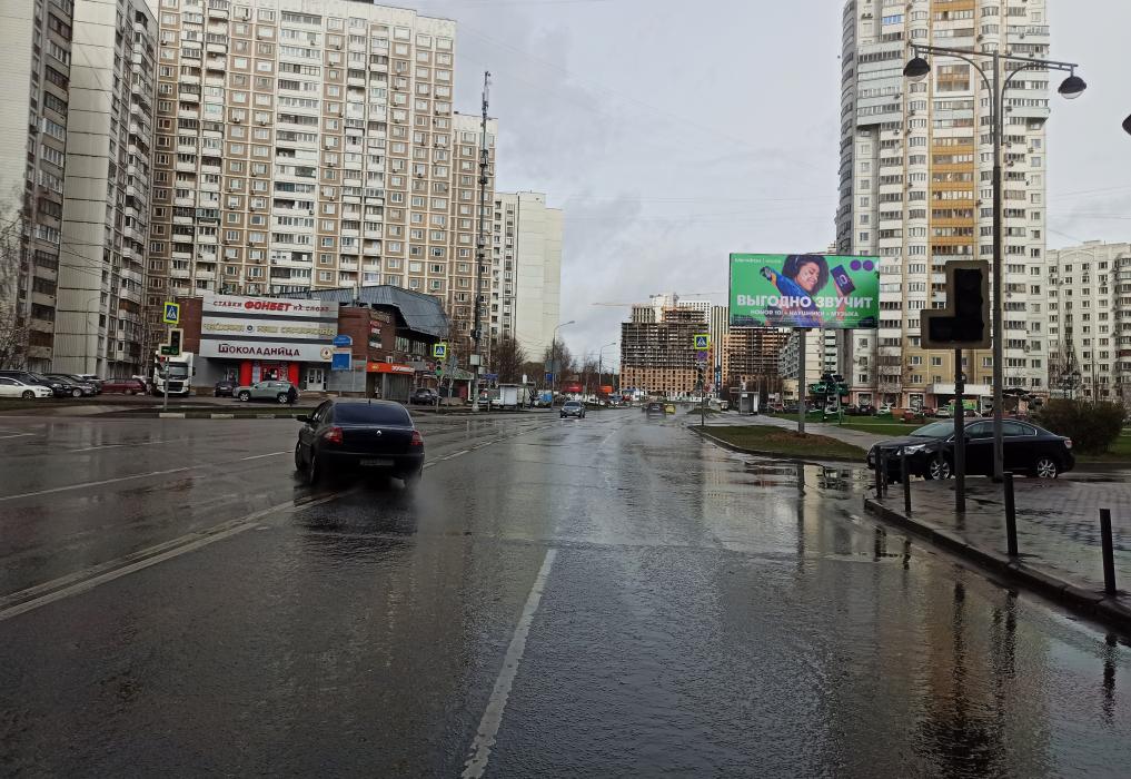 Фотография рекламного носителя, тип: Билборд 3x6, адрес: Скобелевская ул., д.5, корп.1, Москва, Россия. Сторона А №812976