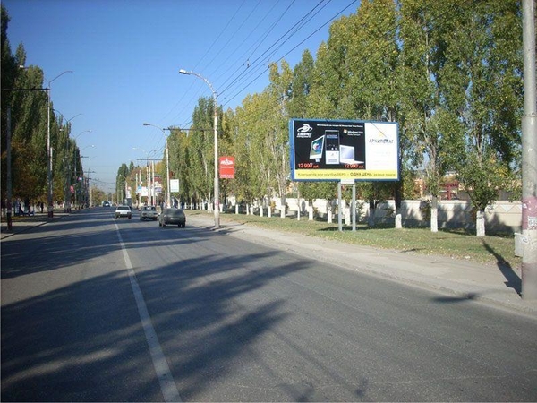 Фотография рекламного носителя, тип: Билборд 3x6, адрес: 50 лет Октября пр-т., д.134/1, поз.1, Саратов, Саратовская область, Россия. Сторона A №1068019