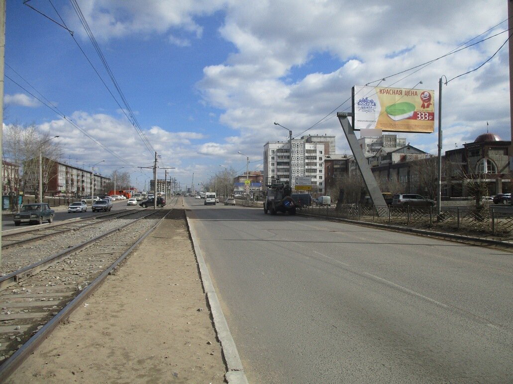 Фотография рекламного носителя, тип: Билборд 3x6, адрес: Ключевская ул., д.72Б, Улан-Удэ, Республика Бурятия, Россия. Сторона А №697116