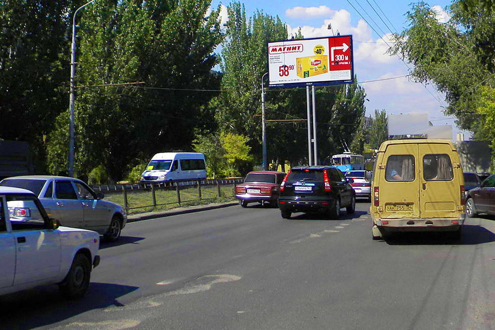 Фотография рекламного носителя, тип: Билборд 3x6, адрес: 64-ой Армии ул. Х Изоляторная ул., Волгоград, Волгоградская область, Россия. Сторона А1 №337615