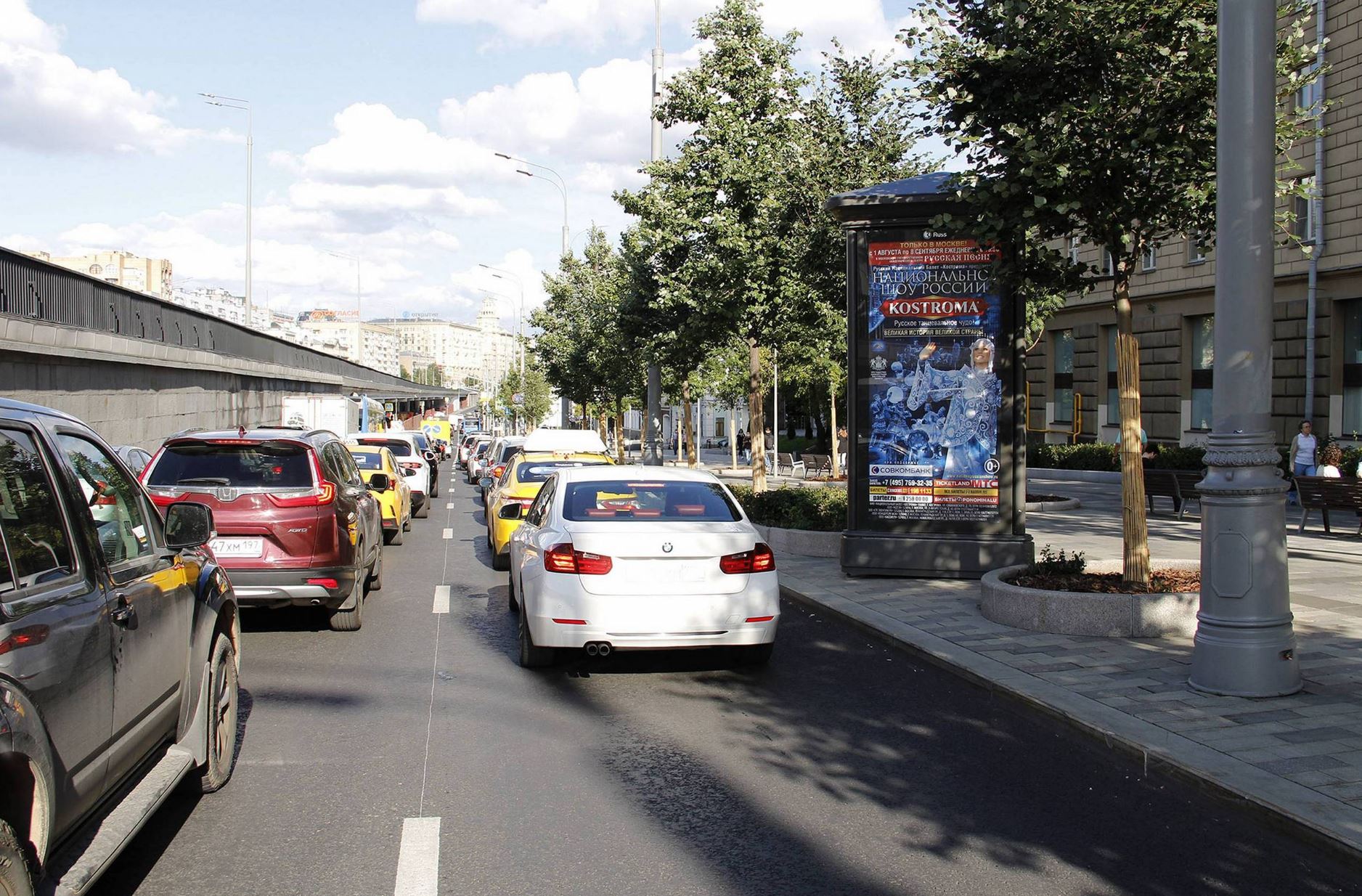 Фотография рекламного носителя, тип: Пиллар 3x1.4, адрес: Садовая-Самотечная ул., д.12, Москва, Россия. Сторона A1-А5 №522111