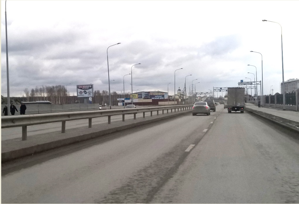 Фотография рекламного носителя, тип: Ситиборд 2.7x3.7, адрес: Успенский пр-т., музей военной техники УГМК, Верхняя Пышма, Свердловская область, Россия. Сторона Б1-Б4 №834931