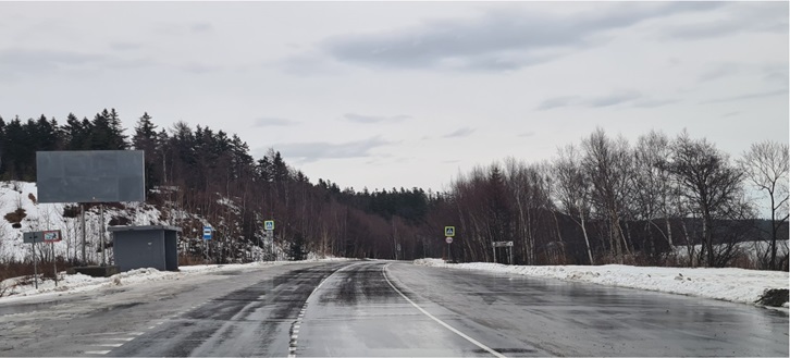 Фотография рекламного носителя, тип: Билборд 3x6, адрес: Трасса Охотское пос., поворот на Лесное пос., Южно-Сахалинск, Сахалинская область, Россия. Сторона B №1056304