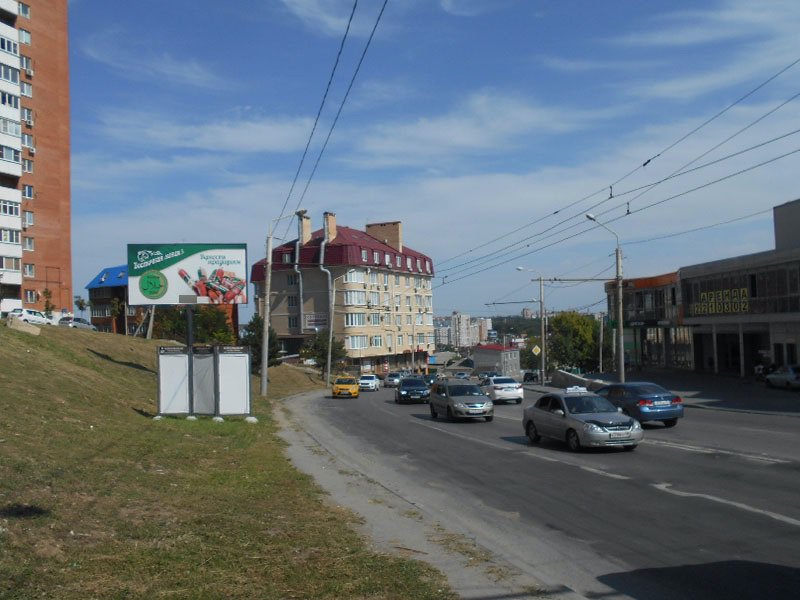 Фотография рекламного носителя, тип: Билборд 3x6, адрес: Каракумская ул., д.29 Х Армянская ул., д.30, Ростов-на-Дону, Ростовская область, Россия. Сторона B №688767