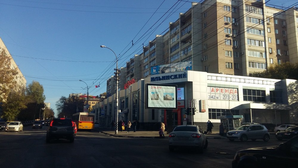 Фотография рекламного носителя, тип: Ситиборд 2.7x3.7, адрес: Чапаева ул. Х Белоглинская ул., Саратов, Саратовская область, Россия. Сторона А1-А5 №717617