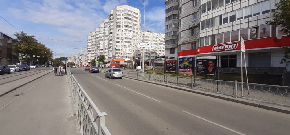 Фотография рекламного носителя, тип: Уличный информационный стенд, адрес: Луначарского ул., д.77 X Шевченко ул., Екатеринбург, Свердловская область, Россия. Сторона A1 №1088645