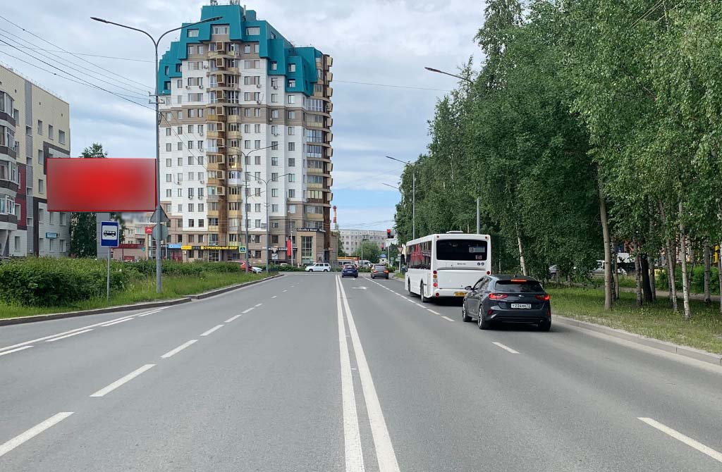 Фотография рекламного носителя, тип: Билборд 3x6, адрес: 50 лет ВЛКСМ ул., д.13, Сургут, Ханты-Мансийский автономный округ – Югра, Россия. Сторона Б №960111