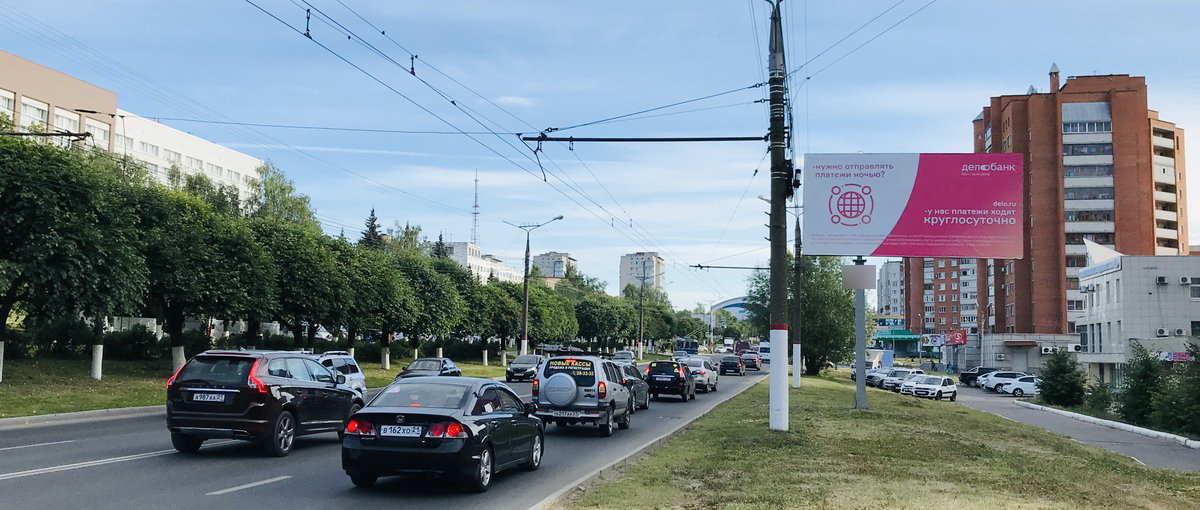 Фотография рекламного носителя, тип: Билборд 3x6, адрес: Гагарина ул., д.37, Чебоксары, Республика Чувашия, Россия. Сторона A №838371