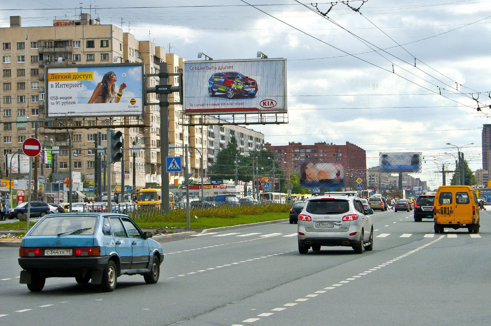 Фотография рекламного носителя, тип: Билборд 3x6, адрес: Энгельса пр-т. Х Хошимина ул. Х Просвещения пр-т., Санкт-Петербург, Россия. Сторона A2-A4 №447282