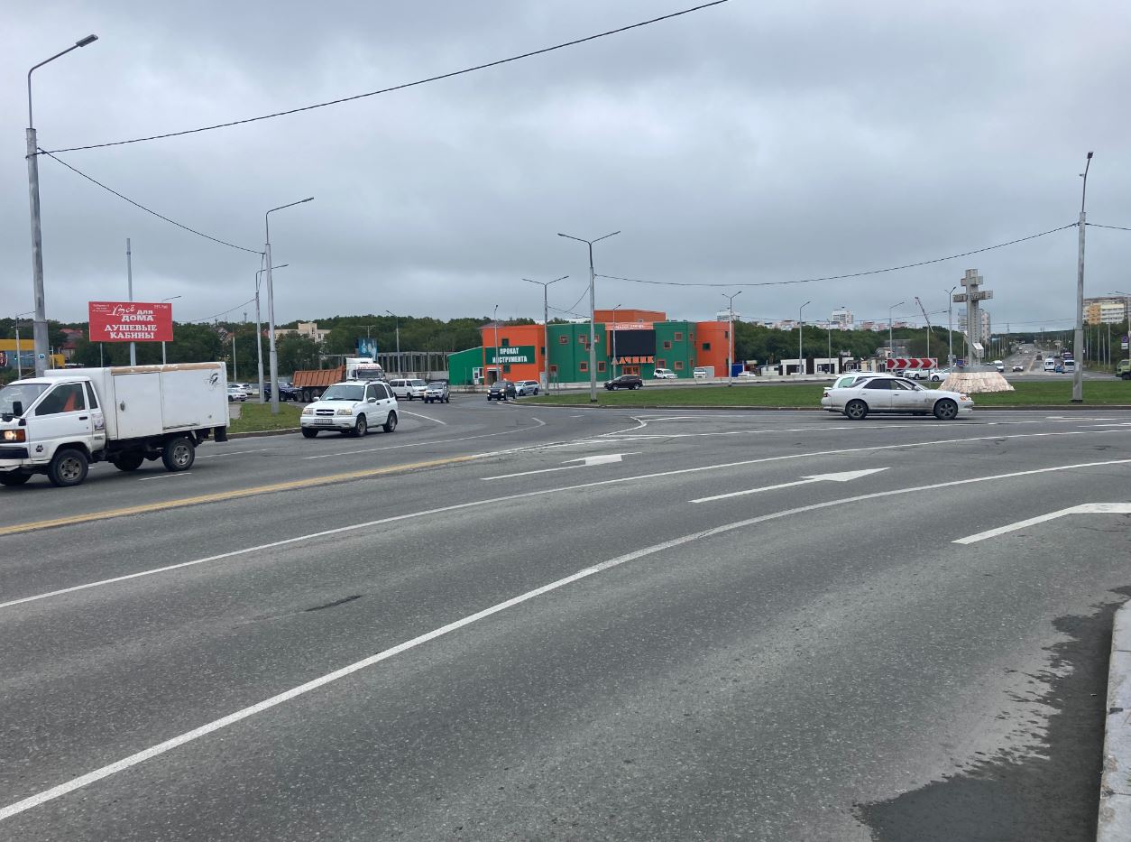 Фотография рекламного носителя, тип: Билборд 3x6, адрес: Северо-Восточное ш., кольцо, Петропавловск-Камчатский, Камчатский край, Россия. Сторона Б №777463