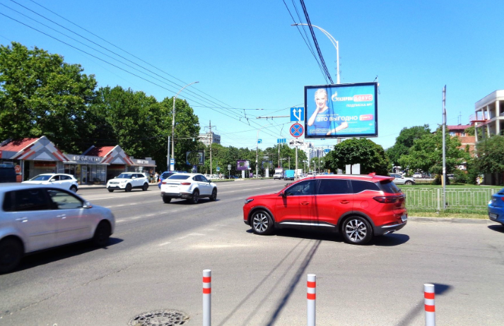 Фотография рекламного носителя, тип: Ситиборд 2.7x3.7, адрес: Красных Партизан ул., д.171, Краснодар, Краснодарский край, Россия. Сторона A1-A5 №458726