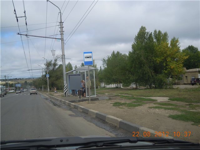 Фотография рекламного носителя, тип: Остановка 1.8x1.2, адрес: Московское ш., 5 горбольница, Саратов, Саратовская область, Россия. Сторона А №747452