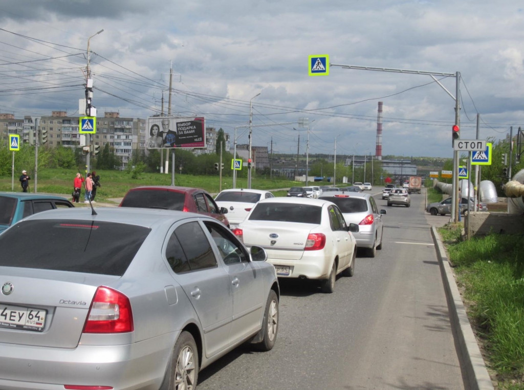 Фотография рекламного носителя, тип: Билборд 3x6, адрес: Топольчанская ул. Х Мамонтова ул., Саратов, Саратовская область, Россия. Сторона Б1-Б3 №840304