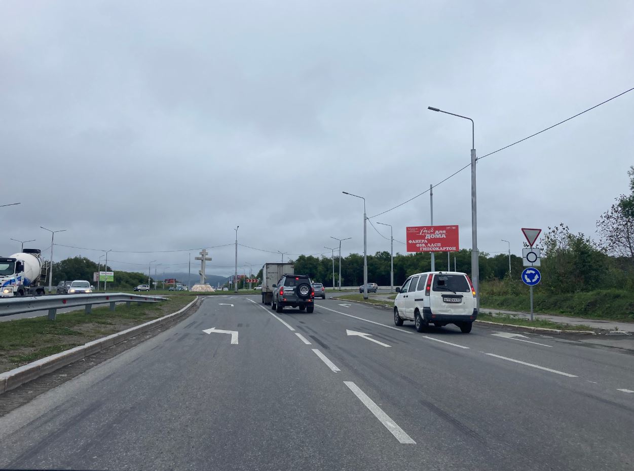 Фотография рекламного носителя, тип: Билборд 3x6, адрес: Северо-Восточное ш., кольцо, Петропавловск-Камчатский, Камчатский край, Россия. Сторона А №777462