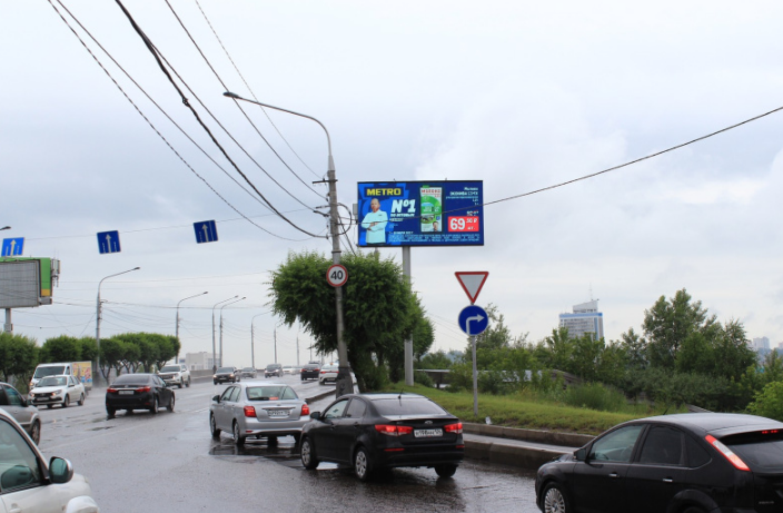 Фотография рекламного носителя, тип: Нестандартный билборд, адрес: Коммунальный мост, поз.2, Красноярск, Красноярский край, Россия. Сторона A1-A10 №961600