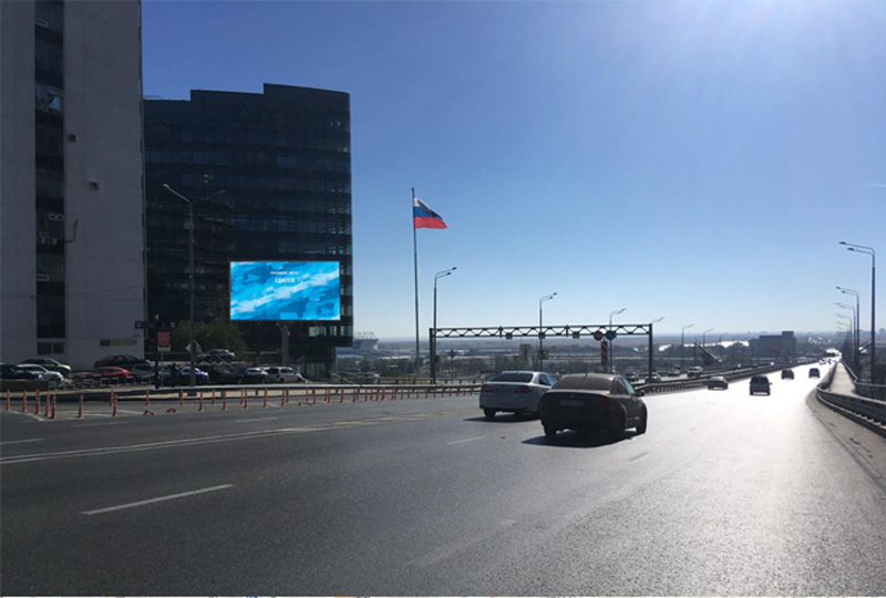 Фотография рекламного носителя, тип: Билборд 3x6, адрес: Ворошиловский пр-т., д.2 Х Седова ул., Ростов-на-Дону, Ростовская область, Россия. Сторона Б1-Б3 №780741