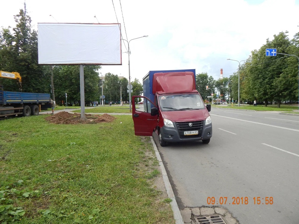 Фотография рекламного носителя, тип: Билборд 3x6, адрес: Московский пр-т. Х Пирогова ул., Чебоксары, Республика Чувашия, Россия. Сторона B №1057770