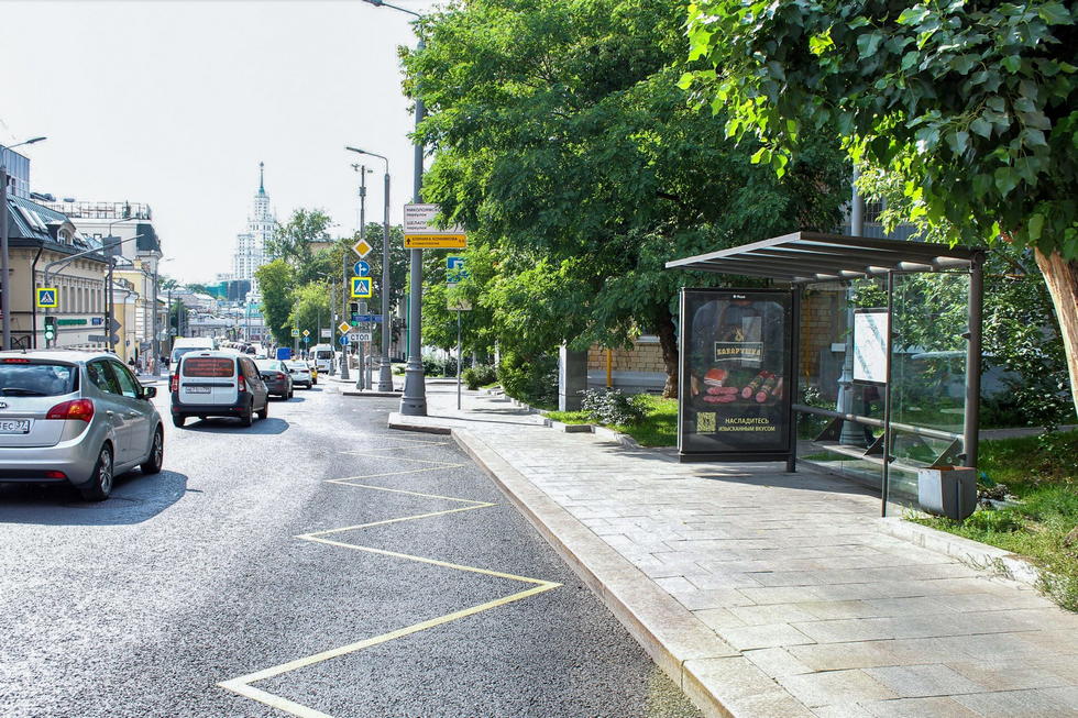 Фотография рекламного носителя, тип: Остановка 1.8x1.2, адрес: Николоямская ул., ост."Пестовский переулок-Театр кукол", Москва, Россия. Сторона А №334107