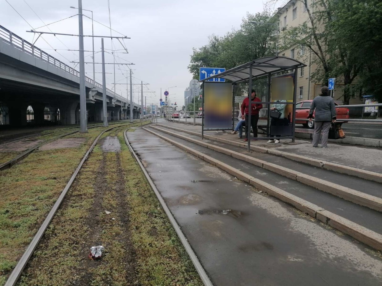 Фотография рекламного носителя, тип: Остановка 1.8x1.2, адрес: Ново-Садовая ул., д.285, Самара, Самарская область, Россия. Сторона А №1080135