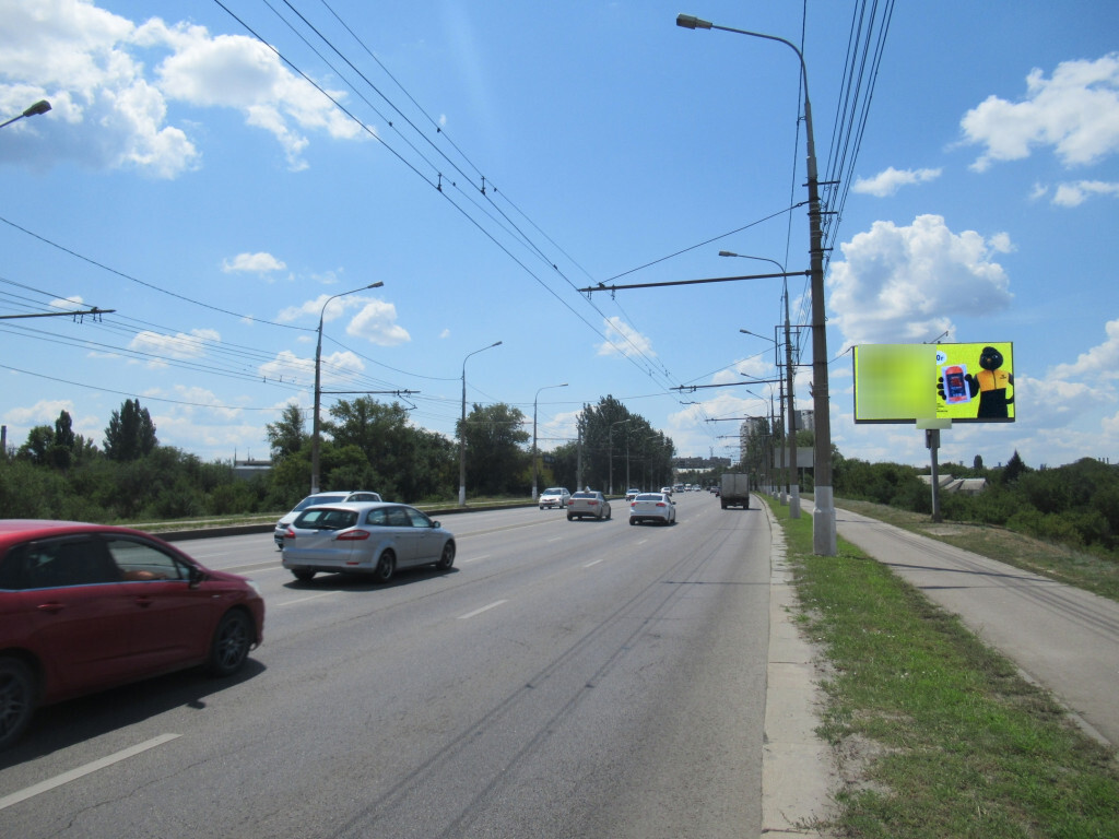 Фотография рекламного носителя, тип: Билборд 3x6, адрес: Н.Отрады ул., 300м от пересечения с Михайлова ул., Волгоград, Волгоградская область, Россия. Сторона А1-A12 №596140