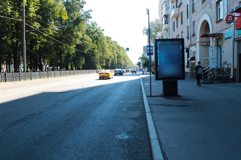 Фотография рекламного носителя, тип: Ситиформат 1.8x1.2, адрес: Серпуховский Вал ул., д.17, Москва, Россия. Сторона A1-A6 №1055818