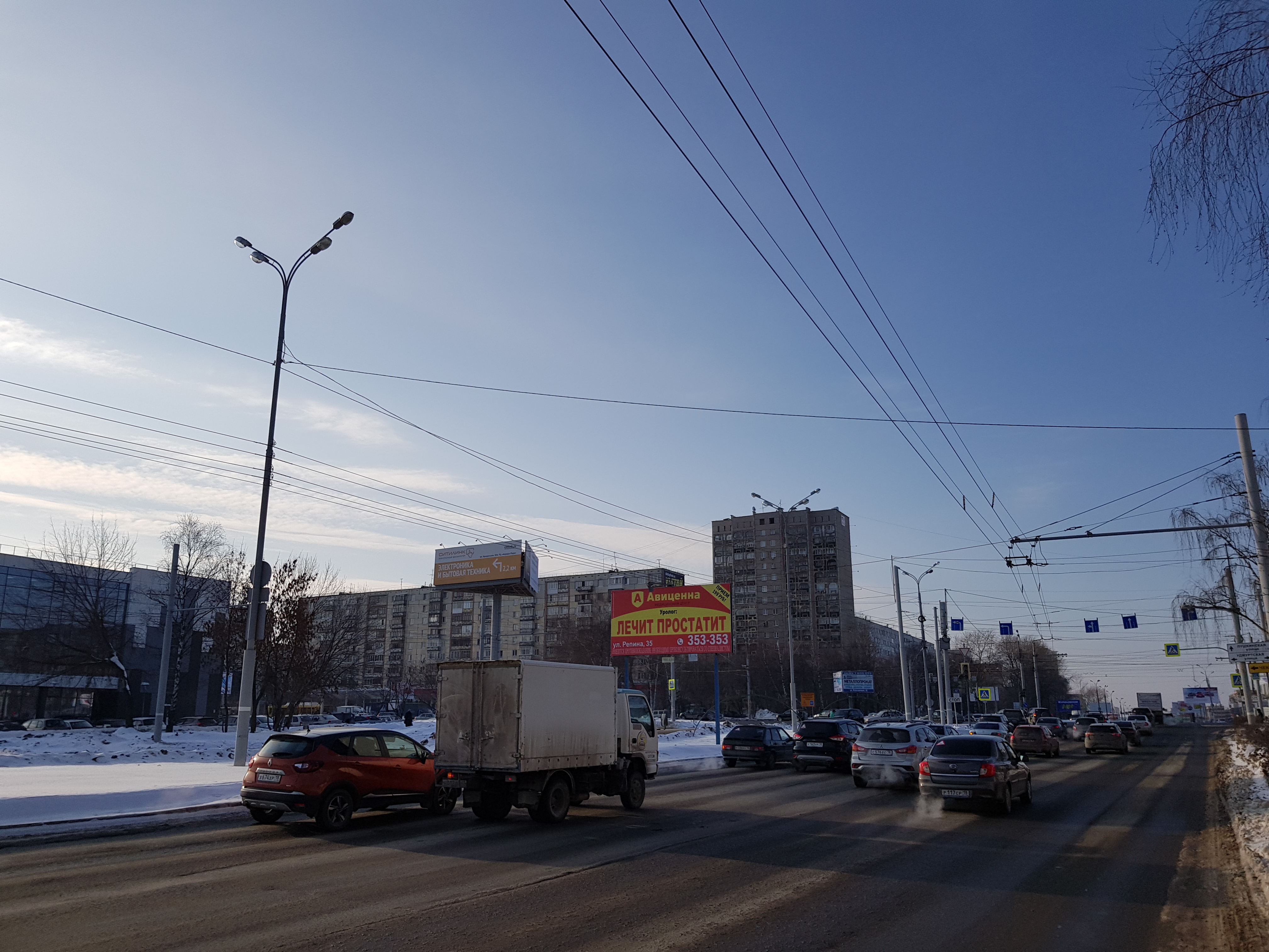 Фотография рекламного носителя, тип: Суперсайт 4x12, адрес: Удмуртская ул., д.302а Х 10 лет Октября ул., Ижевск, Республика Удмуртия, Россия. Сторона Б №292847