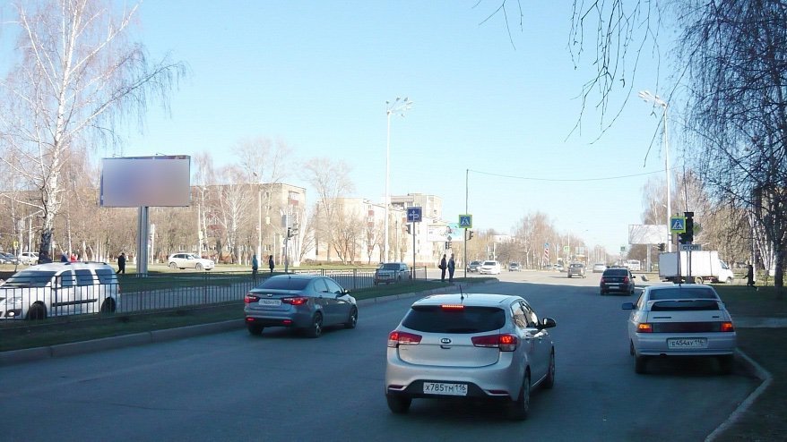 Фотография рекламного носителя, тип: Билборд 3x6, адрес: Корабельная ул. Х Химиков пр-т., в сторону ул. Студенческой, Нижнекамск, Республика Татарстан, Россия. Сторона B №761437