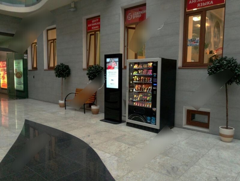 Фотография рекламного носителя, тип: Видеоэкран, адрес: Бизнес-центр «Магнус», 9-я линия В.О. ул., д.34, Санкт-Петербург, Россия. Сторона/вариант №828043