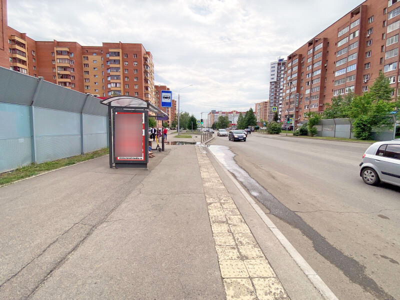 Фотография рекламного носителя, тип: Остановка 1.8x1.2, адрес: Водопьянова ул., д.12, остановка Медицинский центр, Красноярск, Красноярский край, Россия. Сторона Б №1046532