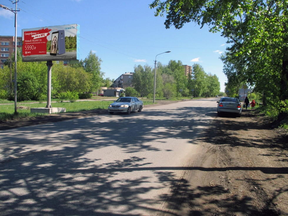 Фотография рекламного носителя, тип: Билборд 3x6, адрес: Багратиона ул., д.17, Омск, Омская область, Россия. Сторона В №1010029
