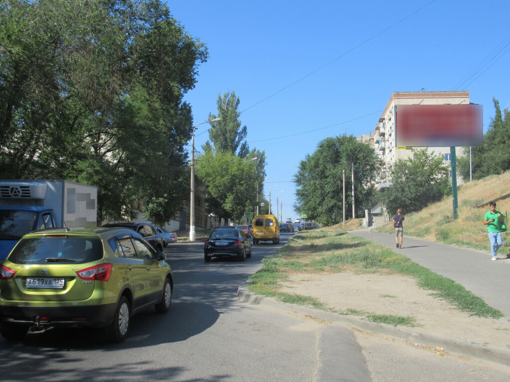 Фотография рекламного носителя, тип: Билборд 3x6, адрес: Пархоменко ул., поз.1, Волгоград, Волгоградская область, Россия. Сторона А №596161