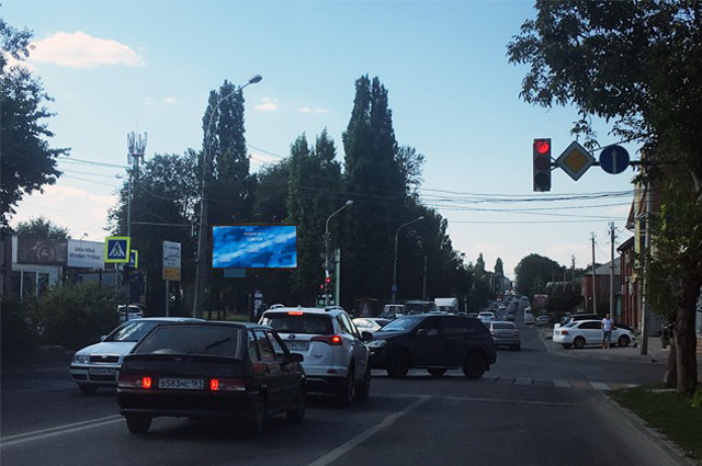 Фотография рекламного носителя, тип: Билборд 3x6, адрес: Мадояна ул., д.96 Х Лесопарковая ул., Ростов-на-Дону, Ростовская область, Россия. Сторона Б1 №781746