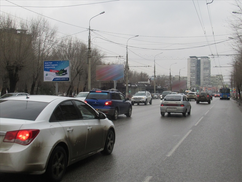 Фотография рекламного носителя, тип: Ситиборд 2.7x3.7, адрес: Рабоче-Крестьянская ул., д.2/2, Волгоград, Волгоградская область, Россия. Сторона Б №794184