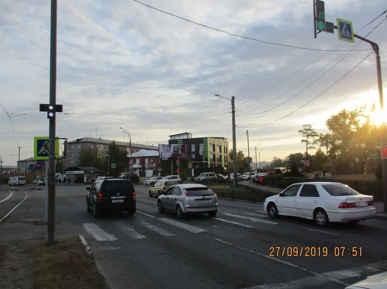 Фотография рекламного носителя, тип: Билборд 3x6, адрес: Строителей пр-т., поз.2, Улан-Удэ, Республика Бурятия, Россия. Сторона A №958218