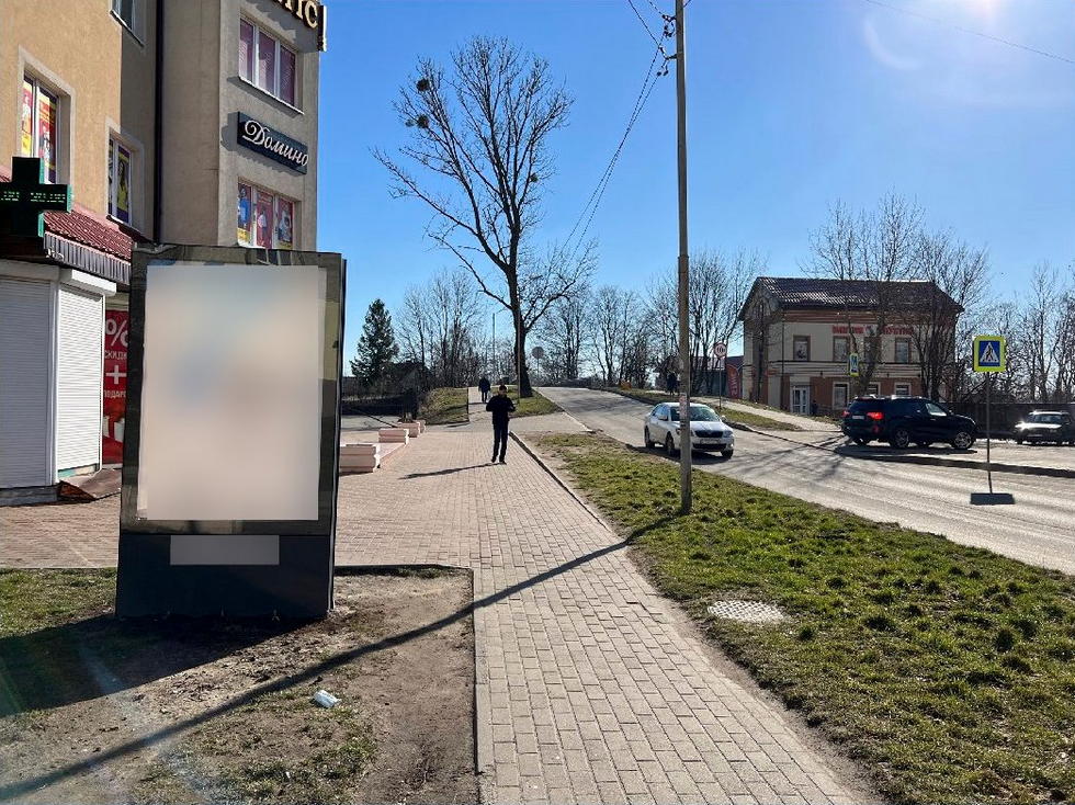 Фотография рекламного носителя, тип: Ситиформат 1.8x1.2, адрес: Балтийск г., Ленина пр-т., д.62Б, Калининград, Калининградская область, Россия. Сторона Б №1030027