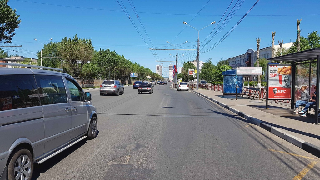 Фотография рекламного носителя, тип: Остановка 1.8x1.2, адрес: Московский пр-т., д.151, остановка "Арена 2000", Ярославль, Ярославская область, Россия. Сторона А2 №740939