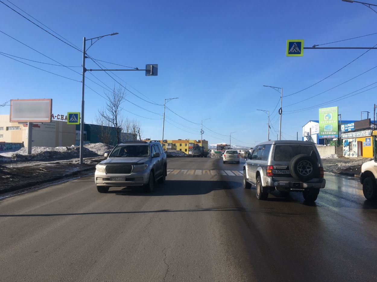 Фотография рекламного носителя, тип: Билборд 3x6, адрес: Победы пр-т., д.73а, Петропавловск-Камчатский, Камчатский край, Россия. Сторона Б №777426