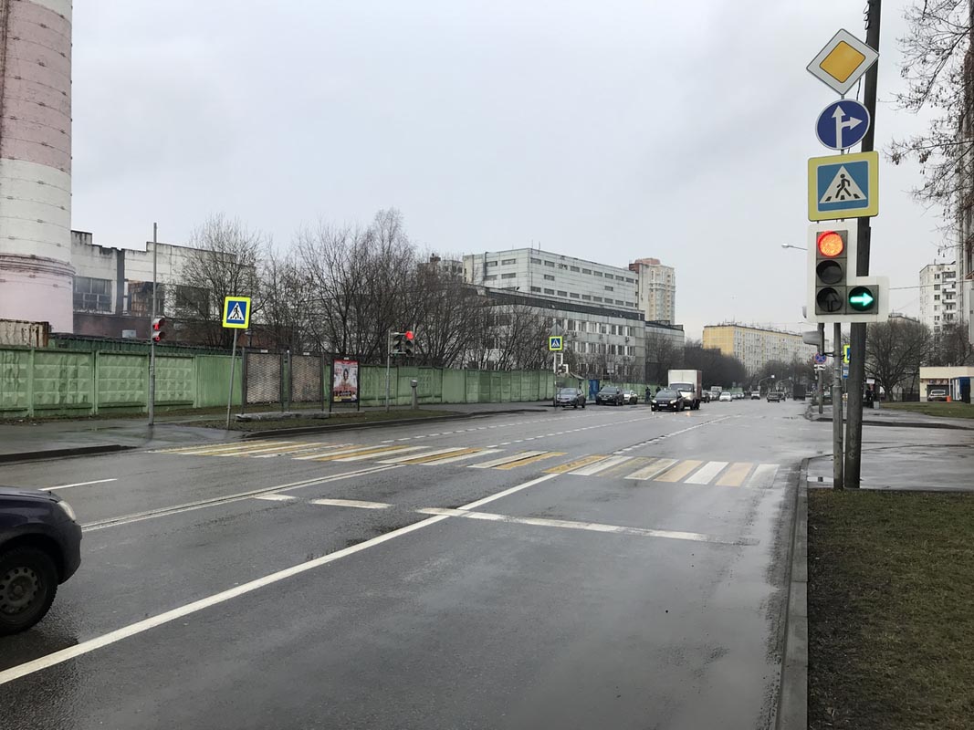 Фотография рекламного носителя, тип: Афиша 1.75x1.8, адрес: Фабрициуса ул., д.16, н-в, стенд 1, Москва, Россия. Сторона А1 №866560