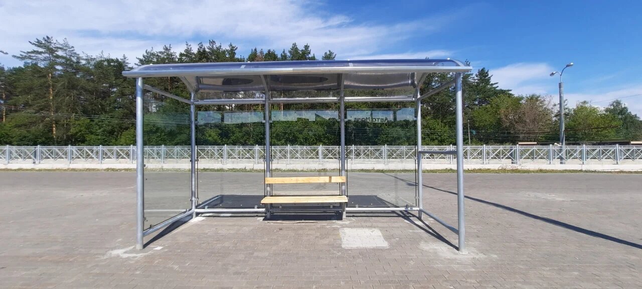 Фотография рекламного носителя, тип: Остановка 1.8x1.2, адрес: Московское ш. Х Парадная ул., д.46, Самара, Самарская область, Россия. Сторона A1 №828736