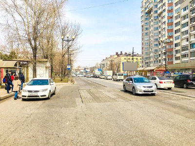 Фотография рекламного носителя, тип: Билборд 3x6, адрес: Серышева ул., д.74, поз.2, Хабаровск, Хабаровский край, Россия. Сторона A №665370