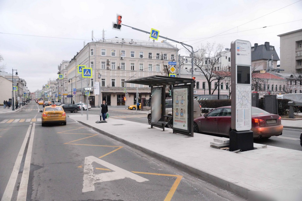 Фотография рекламного носителя, тип: Остановка 1.8x1.2, адрес: Сретенка ул., д.1, Москва, Россия. Сторона Б1 №638059