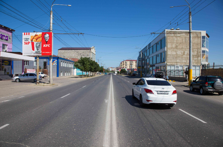 Фотография рекламного носителя, тип: Билборд 3x4, адрес: Петра 1 пр-т., маг Палетта, Махачкала, Республика Дагестан, Россия. Сторона Б №1096378