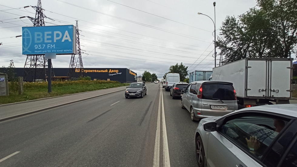 Фотография рекламного носителя, тип: Билборд 3x6, адрес: Шефская ул., д.1б Х Аппаратная ул., Екатеринбург, Свердловская область, Россия. Сторона Б №944160