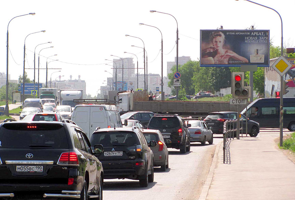 Фотография рекламного носителя, тип: Билборд 3x6, адрес: Ижорская ул., д.5, Москва, Россия. Сторона A №435872