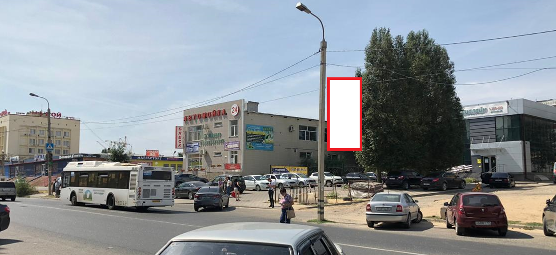 Фотография рекламного носителя, тип: Панель-кронштейн, адрес: 30-летия Победы б-р., поз.3, Волгоград, Волгоградская область, Россия. Сторона А №1097260