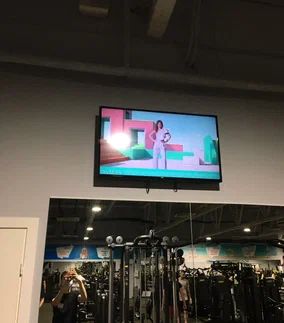 Фотография рекламного носителя, тип: Видеоэкран, адрес: Фитнес-центр «Fitness House Шаврова», Шаврова ул., д.26, Санкт-Петербург, Россия. Сторона/вариант 5 №981193