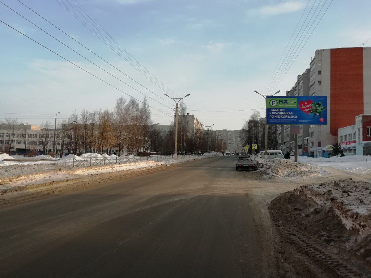 Фотография рекламного носителя, тип: Билборд 3x6, адрес: Чернышевского ул., д.5, Чебоксары, Республика Чувашия, Россия. Сторона A №838359