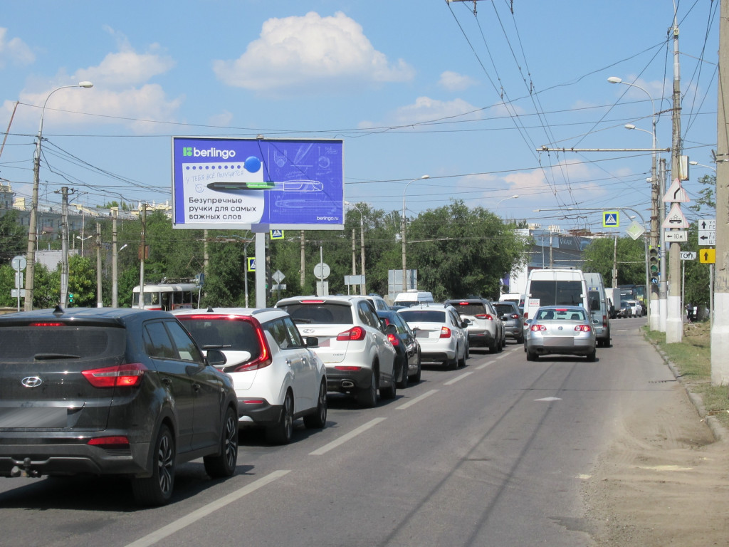 Фотография рекламного носителя, тип: Билборд 3x6, адрес: Ленина пр-т. Х Штеменко ул., Волгоград, Волгоградская область, Россия. Сторона A2 №1000554