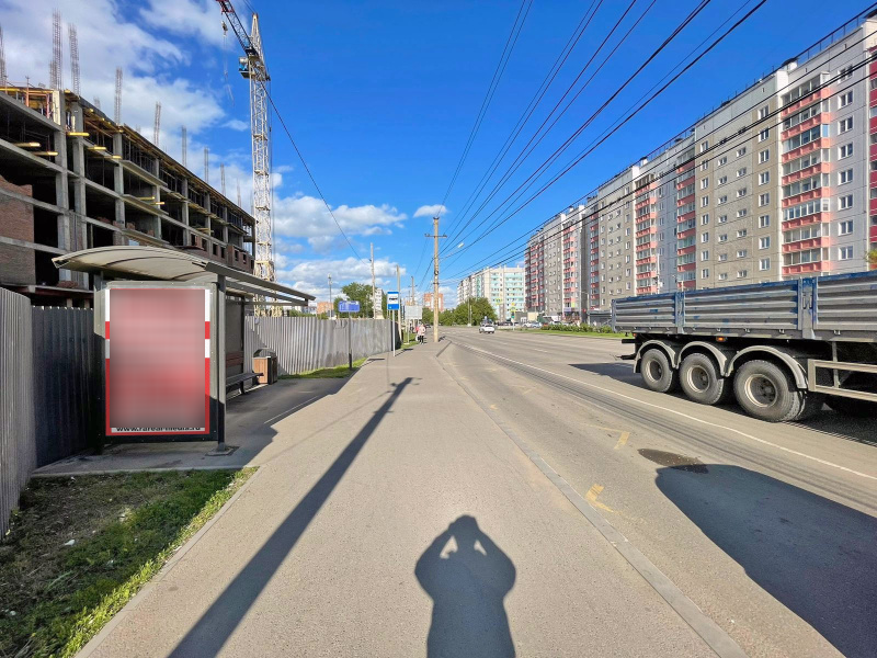 Фотография рекламного носителя, тип: Остановка 1.8x1.2, адрес: Судостроительная ул., д.71, Красноярск, Красноярский край, Россия. Сторона Б №1098281